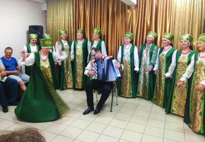 «Мы – Уральцы» зарядили положительными эмоциями инвалидов города