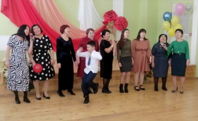 Праздник весны, цветов и любви состоялся в клубе любителей казахской культуры
